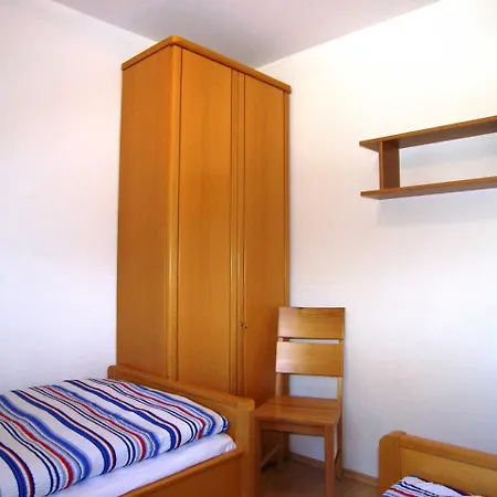 Apartment Haus Roland - 28 Zinnowitz