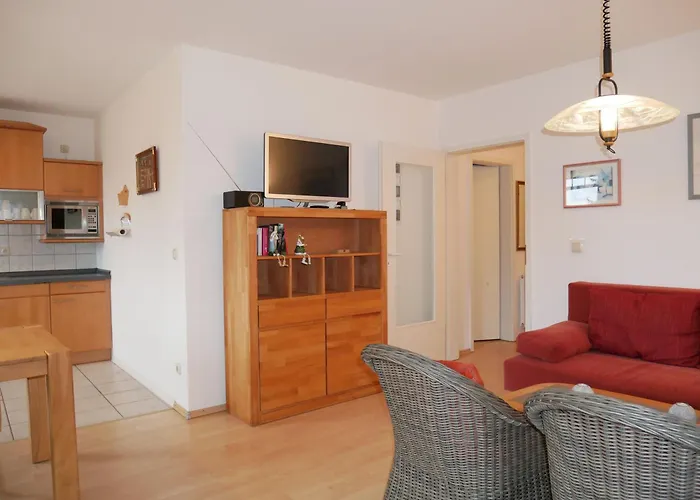 Haus Roland - 28 *